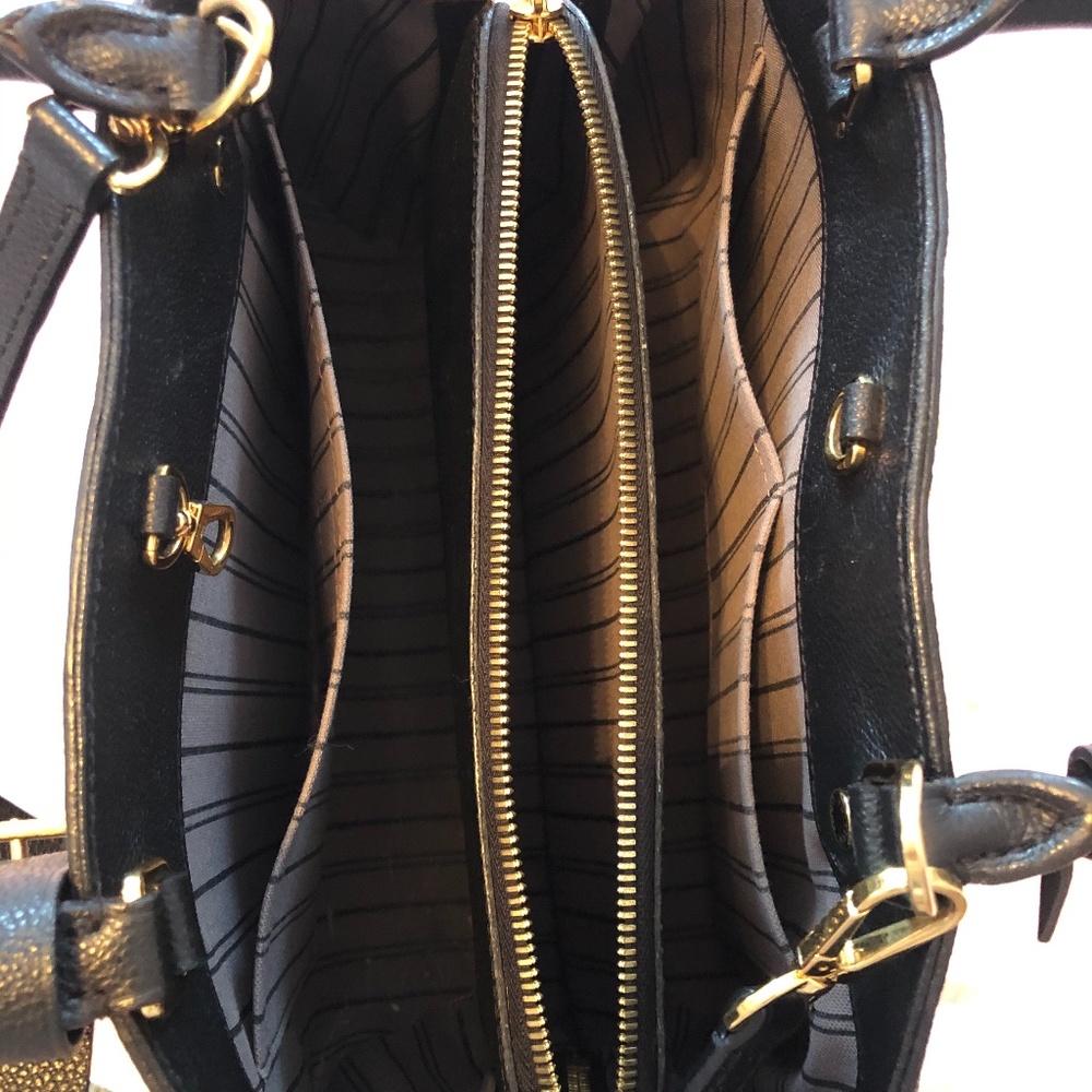 Louis Vuitton Montaigne MM Empreinte Leather - Picture 8 of 11